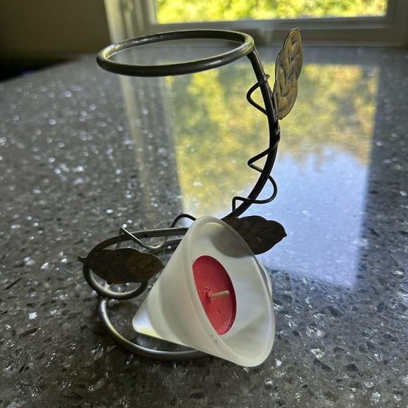 Pewter candle holder - Picture 3 of 3